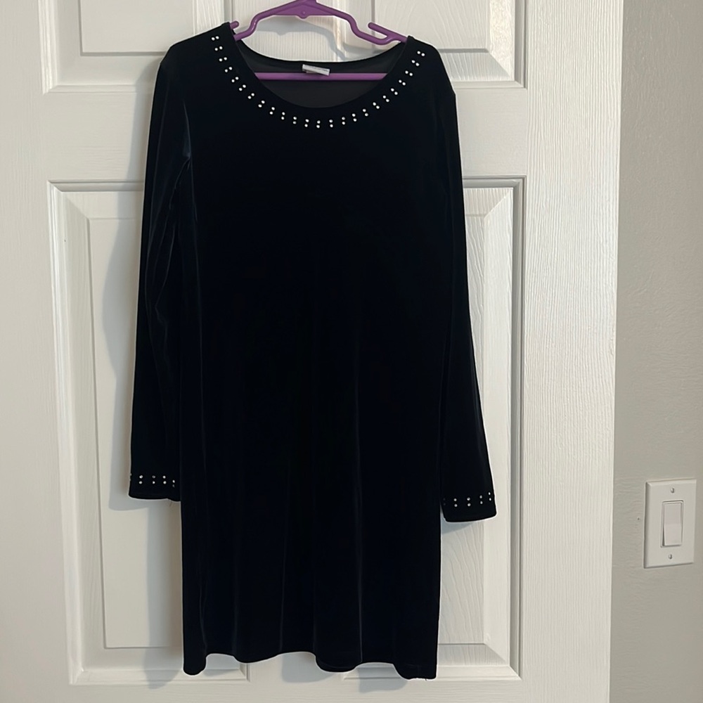 Cute black velvet dress with rhinestone